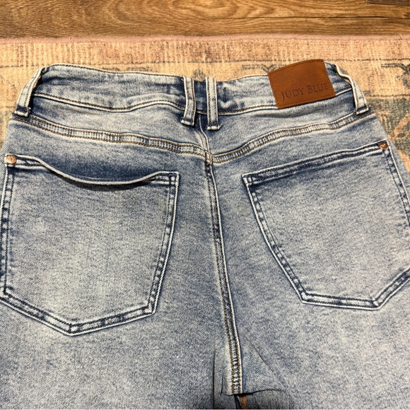 JUDY BLUE Baggy Betty Jeans - Picture 6 of 6